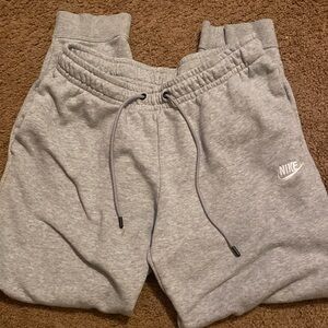 Nike Sweatpants